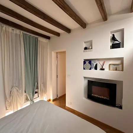 Design House Nel Cuore Di Turín